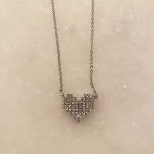 Beautiful faux diamond heart necklace